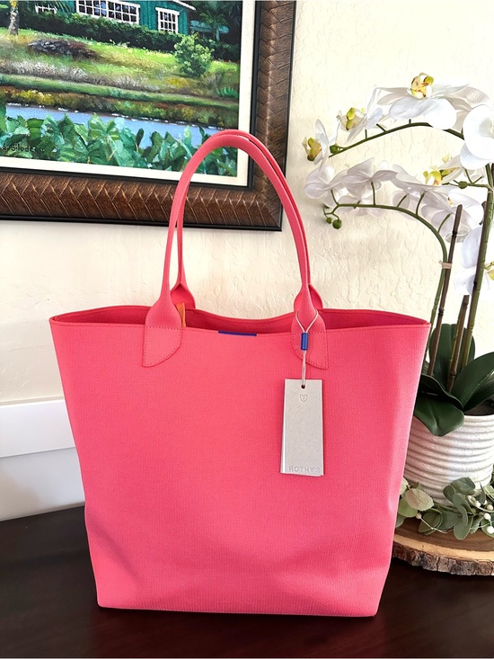 Rothy's Handbags - Rothy’s The Lightweight Tote Ruby Grapefruit NWT Authentic w/ Original Box